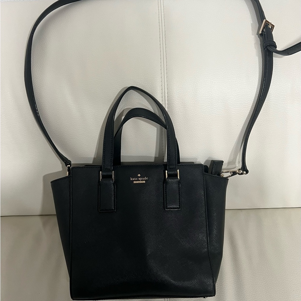 Kate Spade New York Medium Black Satchel Purse Great overall condition